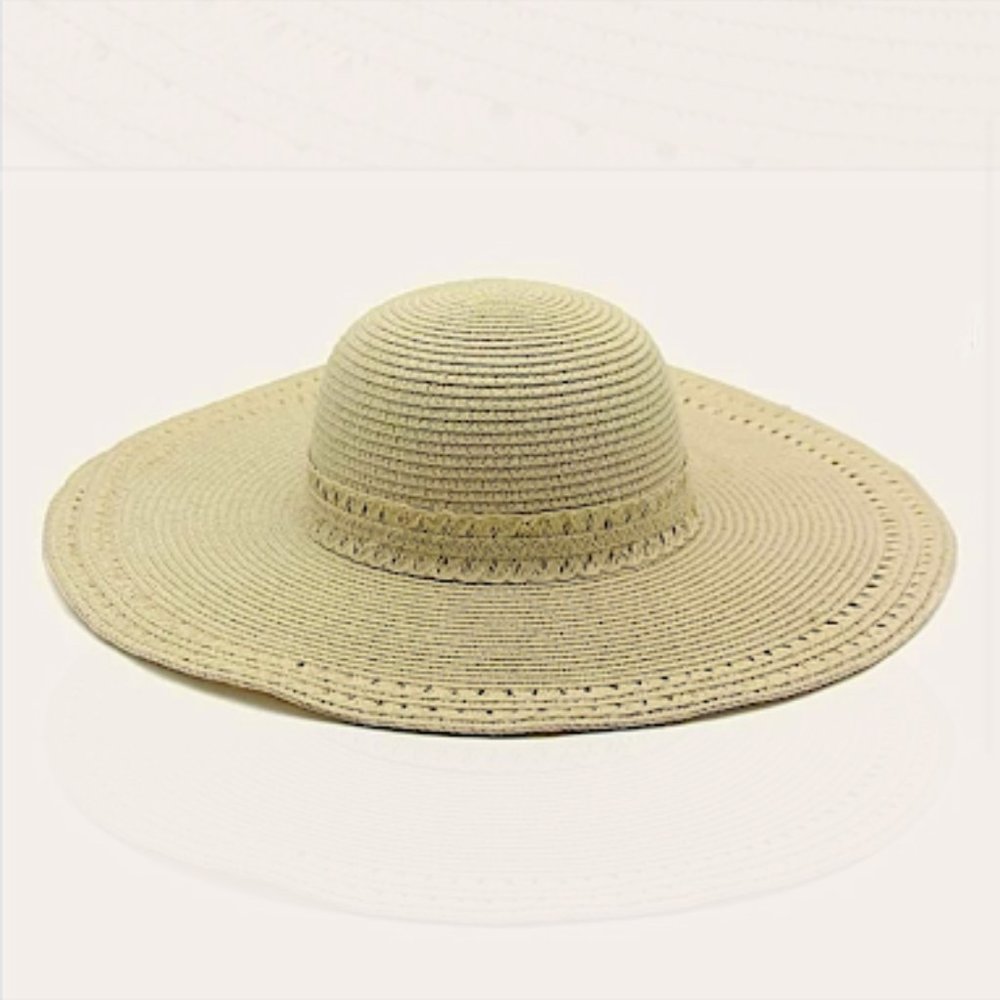 NEW WIDE BRIM STRAW SUN FLOPPY HAT - Picture 3 of 4